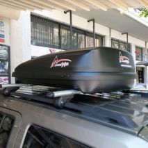 ΜΠΑΓΚΑΖΙΕΡΑ ΟΡΟΦΗΣ RACE AXION 320L (ΜΑΥΡΗ/ΕΛΑΦΡΩΣ ΑΝΑΓΛΥΦΗ - 125X90X34 cm - MAX 50 kg) Auto Moto Tyres 