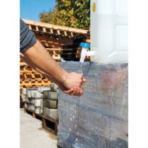 ΜΠΕΤΟΝΙ ΠΛΑΣΤΙΚΟ ΜΕ ΒΡΥΣΗ ΓΙΑ ΠΟΣΙΜΟ ΝΕΡΟ (ΥΛΙΚΟ HDPE) ΜΕ ΣΤΟΜΙΟ 48mm /22LT JERRY CAN Auto Moto Tyres 