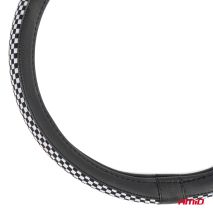 ΚΑΛΥΜΜΑ ΤΙΜΟΝΙΟΥ SWC-60 (M) 37>39cm ΜΑΥΡΟ ΜΕ ΣΧΕΔΙΟ ΑΣΠΡΟΜΑΥΡΗ ΣΚΑΚΙΕΡΑ AMIO - 1 ΤΕΜ. Auto Moto Tyres 