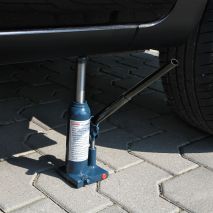 ΥΔΡΑΥΛΙΚΟΣ ΓΡΥΛΟΣ 2.000KG Auto Moto Tyres 