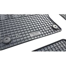 ΜΑΡΚΕ ΠΑΤΑΚΙΑ ΣΕ ΣΚΑΦΗ ΛΑΣΤΙΧΟ ΓΙΑ FORD FOCUS FACELIFT 2015-2018 ΣΕ ΜΑΥΡΟ ΧΡΩΜΑ ΜΕ ΚΟΥΜΠΩΜΑΤΑ CIK - 4 ΤΕΜ. Auto Moto Tyres 