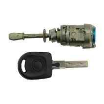 ΑΦΑΛΟΣ ΜΕ ΚΛΕΙΔΙ ΑΡΙΣΤΕΡΗΣ ΠΟΡΤΑΣ ΓΙΑ VW TOURAN 03>15 orig.1T0837167A Auto Moto Tyres 