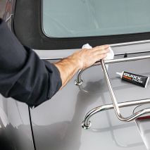 KIT ΑΝΑΝΕΩΣΗΣ ΓΙΑ ΜΕΤΑΛΛΙΚΕΣ ΕΠΙΦΑΝΕΙΕΣ (ΜΑΤ/ΧΡΩΜΙΟ) QUIXX METAL POLISH 50ml Auto Moto Tyres 