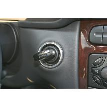 ΜΕΤΑΣΧΗΜΑΤΙΣΤΗΣ 24V ΓΙΑ ΕΣΩΤΕΡΙΚΟ ΦΩΣ Auto Moto Tyres 