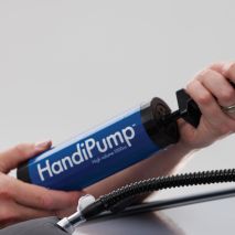 ΦΟΥΣΚΩΤΕΣ ΜΠΑΡΕΣ ΟΡΟΦΗΣ HANDIRACK HANDIWORLD (ΜΑΥΡΕΣ ΜΕ ΑΝΤΛΙΑ) - 2 ΤΕΜ. Auto Moto Tyres 