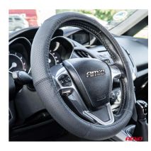 ΚΑΛΥΜΜΑ ΤΙΜΟΝΙΟΥ ΑΠΟ ΤΕΧΝΟΔΕΡΜΑ (L) 39-41cm SWC-50-L ΣΕ ΜΑΥΡΟ ΧΡΩΜΑ ΤΡΥΠΗΤΟ ΜΕ ΜΑΥΡΕΣ ΡΑΦΕΣ AMIO - 1 ΤΕΜ. Auto Moto Tyres 