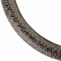 ΚΑΛΥΜΜΑ ΤΙΜΟΝΙΟΥ SWC-37 M 37-39cm ΧΡΥΣΑ ΕΞΑΓΩΝΑ ΣΕ ΚΑΦΕ ΑΠΟΧΡΩΣΕΙΣ ΑΜΙΟ - 1 ΤΕΜ. Auto Moto Tyres 