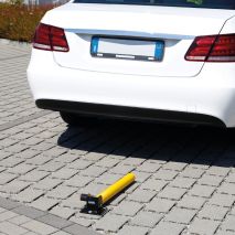 ΜΠΑΡΑ ΣΤΑΘΜΕΥΣΗΣ/ΣΤΥΛΟΣ ΠΑΡΚΙΝΓΚ 620 Χ 60 mm ΜΕ ΚΛΕΙΔΙ ΚΑΙ ΒΑΣΗ 130 Χ 110 mm - 1 ΤΕΜ. Auto Moto Tyres 