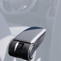 Ολοκληρωμένος Τεμπέλης Καθίσματος ARMSTER 3 PLUG & PLAY για Dacia Sandero LHD 2020+ (με Εργοστασιακό Υποβραχιόνιο) από Πλαστικό και Vegan Δέρμα σε Μαύρο Χρώμα RATI - 1 τεμ. Auto Moto Tyres 