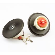 ΤΑΠΑ ΒΕΝΖΙΝΗΣ ΜΕ ΚΛΕΙΔΙ ΓΙΑ SEAT ALHAMBRA 1996-2010 / VW CARAVELLE 1995-2001/ VW TRANSPORTER 1990-2001 FARMA - 1 τεμ. Auto Moto Tyres 