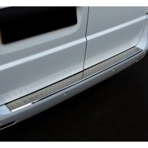 TRIM ΜΑΡΚΕ ΠΟΡΤ ΜΠΑΓΚΑΖ ΧΡΩΜΙΟ ΓΙΑ MERCEDES VITO W447 2014+ - 1 ΤΕΜ Auto Moto Tyres 