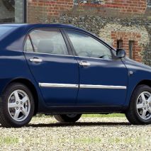 ΔΙΑΚΟΣΜΗΤΙΚΗ ΦΑΣΑ ΠΟΡΤΑΣ ΧΡΩΜΙΟ 4ΤΕΜ. ΓΙΑ TOYOTA COROLLA 4/5D 02-07 Auto Moto Tyres 