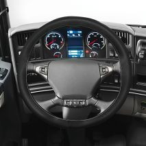 ΚΑΛΥΜΜΑ ΤΙΜΟΝΙΟΥ ΦΟΡΤΗΓΟΥ ΡΑΦΤΟ ΔΕΡΜΑΤΙΝΟ PREMIUM TRUCK 44-46cm ΜΑΥΡΟ ΜΕ ΜΑΥΡΗ ΡΑΦΗ Auto Moto Tyres 