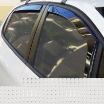 ΑΝΕΜΟΘΡΑΥΣΤΕΣ ΓΙΑ AUDI A1 5D 2012-2018 ΣΕΤ ΑΥΤΟΚΙΝΗΤΟΥ ΑΠΟ ΕΥΚΑΜΠΤΟ ΦΙΜΕ ΠΛΑΣΤΙΚΟ HEKO - 4 ΤΕΜ. Auto Moto Tyres 