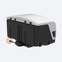 ΜΠΑΓΚΑΖΙΕΡΑ ΚΟΤΣΑΔΟΡΟΥ 400 LT TOWBOX V3 ARCTIC WHITE (ΛΕΥΚΟ) ΜΕ LED ΦΑΝΑΡΙΑ Auto Moto Tyres 