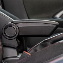 ΤΕΜΠΕΛΗΣ ARMSTER 3 ΜΑΥΡΟΣ ΜΕ ΜΑΥΡΟ ΔΕΡΜΑ VEGAN RATI Auto Moto Tyres 