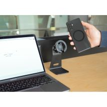 Επιτραπέζια Μαγνητική Βάση Στήριξης Κινητού Mag Wireless Stand της σειράς Optiline για Λείες, Επίπεδες Επιφάνειες με δυνατότητα ασύρματης φόρτισης Max Power 15W, 15 μαγνήτες και 2 αυτοκόλλητα, μεταλλικά δακτυλίδια Auto Moto Tyres 