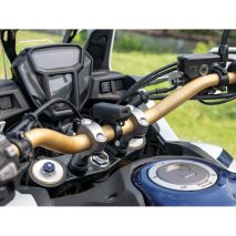 Αδιάβροχος Φορτιστής Κινητού Trek X 12/24V 48W της σειράς Optiline με 2 θύρες USB Type A και USB Type C, Καλώδιο 180 cm, Βύσμα SAE και Ακροδέκτες, Ασφάλεια, Αδιαβροχοποίηση IPX6, συμβατό με Βάσεις Στήριξης, Θήκες ή Αντάπτορες Κινητού Optiline Auto Moto Tyres 