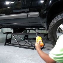 ΦΟΡΗΤΟ ΑΝΥΨΩΤΙΚΟ ΑΥΤΟΚΙΝΗΤΩΝ ΧΑΜΗΛΗΣ ΑΝΥΨΩΣΗΣ QUICKJACK™ BL-7000EXT - 3.175kg Auto Moto Tyres 