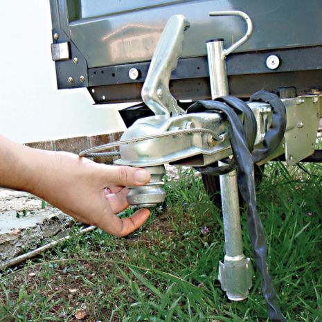 ΑΝΤΙΚΛΕΠΤΙΚΗ ΜΠΙΛΙΑ ΤΡΕΪΛΕΡ Auto Moto Tyres 