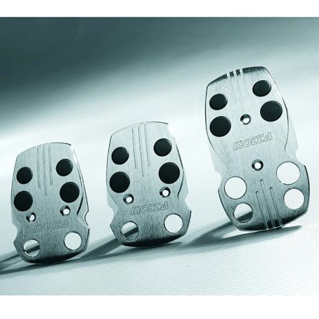 Πεταλιέρα Αλουμινίου Isotta με μαύρους κύκλους Auto Moto Tyres 