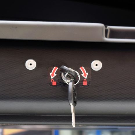 ΜΠΑΓΚΑΖΙΕΡΑ ΟΡΟΦΗΣ RACE AXION 320L (ΜΑΥΡΗ/ΕΛΑΦΡΩΣ ΑΝΑΓΛΥΦΗ - 125X90X34 cm - MAX 50 kg) Auto Moto Tyres 