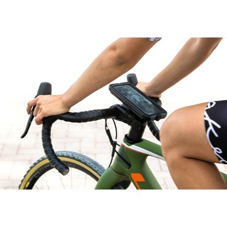 Βάση Στήριξης Κινητού Bike της σειράς Optiline για Τιμόνι Μηχανής, Ποδηλάτου, E-bike, Scooter με διάμετρο από 19 mm έως 35 mm με ρυθμιζόμενους EPDM ιμάντες δέσης και σύστημα Duolock, συμβατή με Θήκες ή Αντάπτορες Κινητού Optiline Auto Moto Tyres 