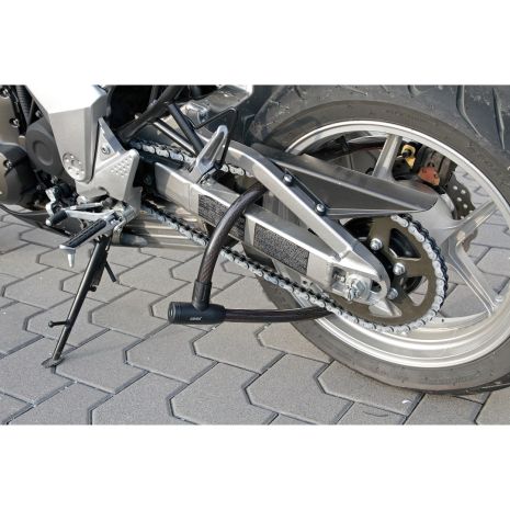 ΑΝΤΙΚΛΕΠΤΙΚΗ ΚΟΥΛΟΥΡΑ Auto Moto Tyres 
