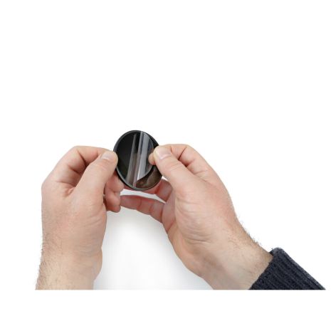 Αυτοκόλλητη, Μαγνητική Βάση Στήριξης Κινητού Mag Surface της σειράς Optiline για Κάθετες και Οριζόντιες, Λείες, Επίπεδες Επιφάνειες με 34 μαγνήτες και 2 αυτοκόλλητα, μεταλλικά δακτυλίδια Auto Moto Tyres 