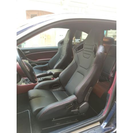 ΚΑΘΙΣΜΑ EMERSON ΑΝΑΚΛΙΝΟΜΕΝΟ ΟΔΗΓΟΥ ΜΑΥΡΟ/CARBON ΑΠΟ ΟΙΚΟΛΟΓΙΚΟ ΔΕΡΜΑ ΜΕ ΚΟΚΚΙΝΗ ΡΑΦΗ ΜΕ ΣΙΔΗΡΟΔΡΟΜΟ SIMONI RACING - 1 τεμ. Auto Moto Tyres 