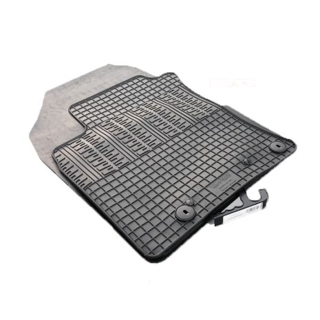 ΜΑΡΚΕ ΠΑΤΑΚΙΑ ΣΕ ΣΚΑΦΗ ΛΑΣΤΙΧΟ ΓΙΑ HYUNDAI i30 2017+ ΣΕ ΜΑΥΡΟ ΧΡΩΜΑ ΜΕ ΚΟΥΜΠΩΜΑΤΑ CIK - 4 ΤΕΜ. Auto Moto Tyres 