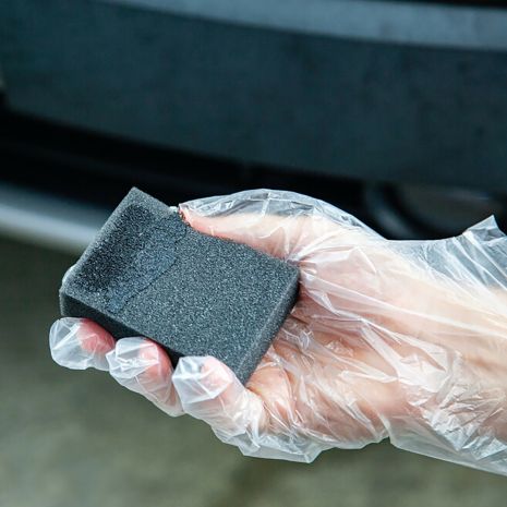 KIT ΑΝΑΝΕΩΣΗΣ ΚΑΙ ΠΡΟΣΤΑΣΙΑΣ ΓΙΑ ΠΛΑΣΤΙΚΑ ΣΕ  ΜΑΥΡΟ ΧΡΩΜΑ QUIXX 75ml Auto Moto Tyres 