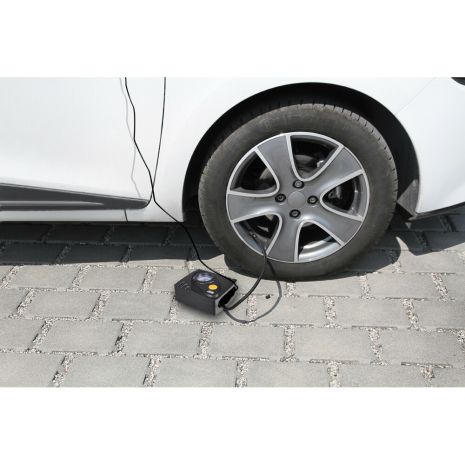 Κομπρεσέρ Ελαστικών 12V 450ml με υγρό επισκευής 450ml Μανόμετρο ΚΑΙ Μετρητή Πίεσης Auto Moto Tyres 