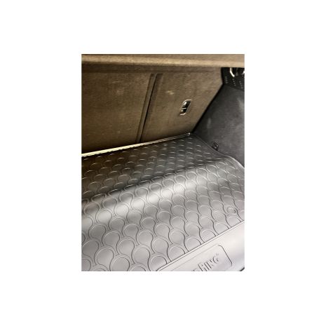 ΜΑΡΚΕ ΠΑΤΑΚΙ ΣΚΑΦΗ ΠΟΡΤ ΜΠΑΓΚΑΖ ΓΙΑ MAZDA CX-30 5D 09/2019+ (ΚΑΤΩ ΕΠΙΠΕΔΟ) SUMISURA TRUNK MAT ΑΠΟ ΑΟΣΜΟ, ΜΗ ΤΟΞΙΚΟ, ΟΙΚΟΛΟΓΙΚΟ ΚΑΙ ΑΝΑΚΥΚΛΩΣΙΜΟ ΣΥΝΘΕΤΙΚΟ ΛΑΣΤΙΧΟ ΣΕ ΜΑΥΡΟ ΧΡΩΜΑ ΜΕ ΥΠΟΔΟΧΗ ΓΙΑ ΠΡΟΕΚΤΑΣΗ L2519.8 - L2519.9 LAMPA - 1 ΤΕΜ. Auto Moto Tyres 