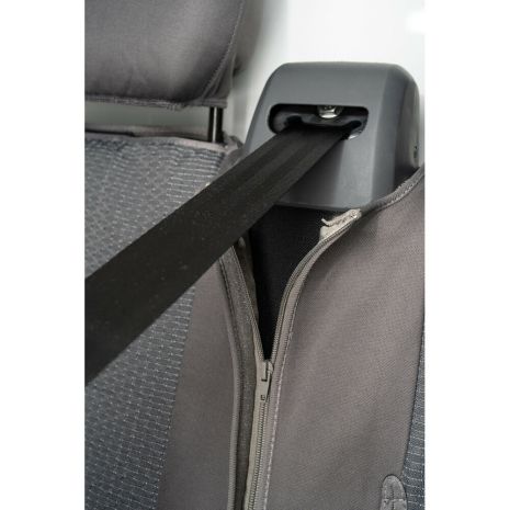 ΚΑΛΥΜΜΑΤΑ ΚΑΘΙΣΜΑΤΩΝ ΚΑΙ ΠΡΟΣΚΕΦΑΛΑ ΓΙΑ 3 ΣΕΙΡΕΣ ΘΕΣΕΩΝ ΣΕ ΓΚΡΙ ΣΚΟΥΡΟ ΧΡΩΜΑ SEDILI SET MEDIUM / LARGE LAMPA - 1 ΤΕΜ. Auto Moto Tyres 