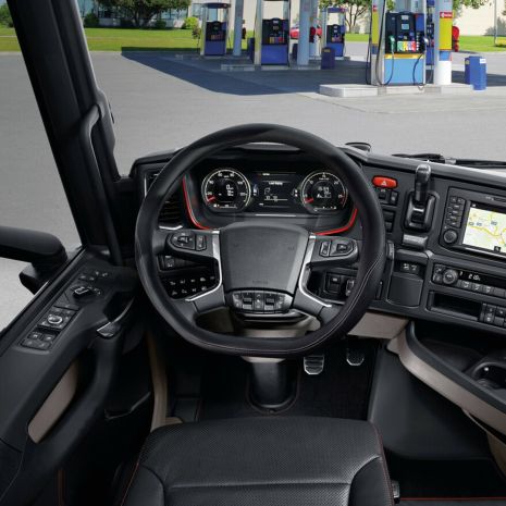 IVECO S-WAY 10/2019+ /SCANIA R/S SERIE 7 11/2016+ ΚΑΛΥΜΜΑ ΤΙΜΟΝΙΟΥ ΦΟΡΤΗΓΟΥ CLUB ΜΑΥΡΟ/ΚΟΦΤΟ Auto Moto Tyres 