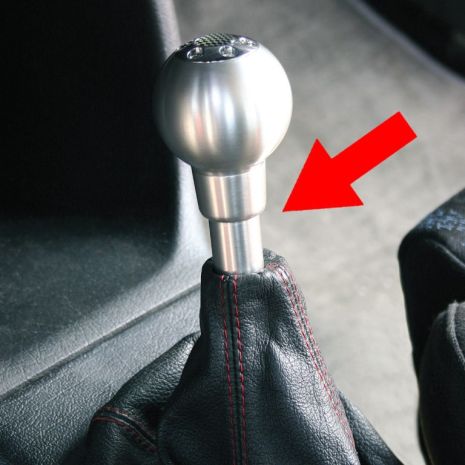 ΕΠΕΚΤΑΣΗ/ΑΝΤΑΠΤΟΡΑΣ ΑΛΟΥΜΙΝΙΟΥ ΓΙΑ ΠΟΜΟΛΟ ΤΑΧΥΤΗΤΩΝ ΚΑΙ ΦΟΥΣΚΑ ΛΕΒΙΕ (Φ 28mm / ΥΨΟΣ 37mm) Auto Moto Tyres 