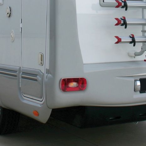 ΦΑΝΑΡΙ ΤΡΕΙΛΕΡ ΑΡΙΣΤΕΡΟ 6 ΧΡΗΣΕΩΝ ΜΕ ΦΛΑΣ 215x100x55mm Auto Moto Tyres 