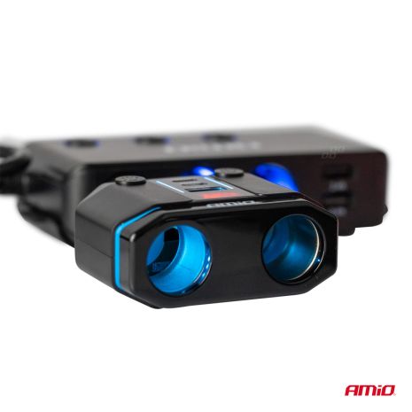 ΑΝΤΑΠΤΟΡΑΣ ΑΝΑΠΤΗΡΑ ΔΙΠΛΟΣ 12/24V ΜΕ ΒΟΛΤΟΜΕΤΡΟ ΜΕ 3 ΘΥΡΕΣ USB AMIO - 1 Τεμ. Auto Moto Tyres 