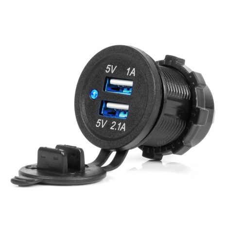ΠΡΙΖΑ ΜΕ 2 ΘΥΡΕΣ USB ΚΑΙ ΚΑΠΑΚΙ ΜΑΥΡΗ 12/24V 3.1A ΑΔΙΑΒΡΟΧΗ ΜΕ ΜΠΛΕ LED ΦΩΣ ΕΝΔΕΙΞΗΣ  AMIO - 1 ΤΕΜ. Auto Moto Tyres 