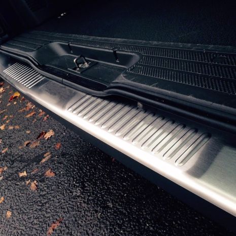 ΤΡΙΜ ΜΑΡΚΕ ΠΟΡΤ ΜΠΑΓΚΑΖ ΧΡΩΜΙΟ ΜΕΤΑΛΛΙΚΟ ΓIA MERCEDES VITO W638 1999-2004 Auto Moto Tyres 
