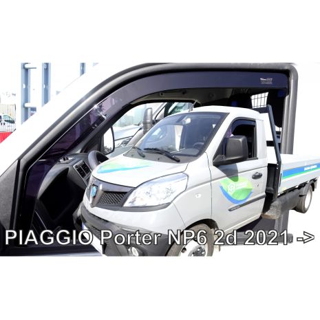 ΑΝΕΜΟΘΡΑΥΣΤΕΣ ΓΙΑ PIAGGIO PORTER NP6 2D 2021+ ΖΕΥΓΑΡΙ ΑΠΟ ΕΥΚΑΜΠΤΟ ΦΙΜΕ ΠΛΑΣΤΙΚΟ HEKO - 2 ΤΕΜ Auto Moto Tyres 