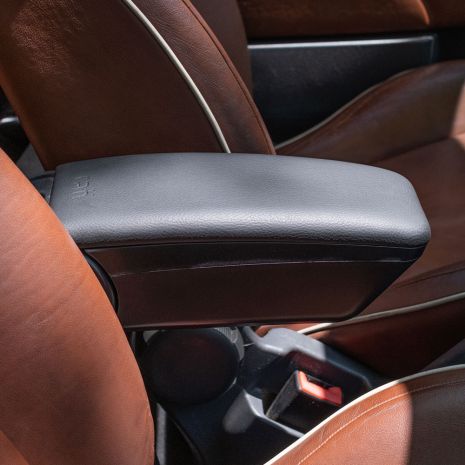 ΤΕΜΠΕΛΗΣ ARMSTER 3 ΜΑΥΡΟΣ ΜΕ ΜΑΥΡΟ ΔΕΡΜΑ VEGAN RATI Auto Moto Tyres 