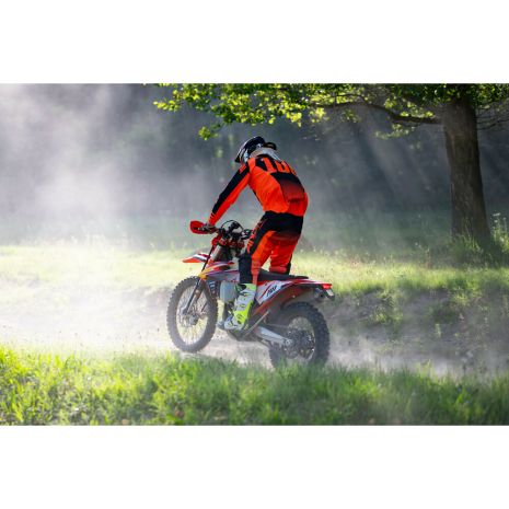 ΒΑΣΗ ΣΤΗΡΙΞΗΣ ΠΙΝΑΚΙΔΑΣ MOTO ΑΛΟΥΜΙΝΙΟΥ EASY-OFF ΜΕ ΑΠΟΣΠΩΜΕΝΟ ΣΥΣΤΗΜΑ ΓΙΑ ENDURO/OFF-ROAD 170x158mm LAMPA - 1 Tεμ. Auto Moto Tyres 