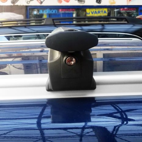 KIT ΜΕ ΜΠΑΡΕΣ ΟΡΟΦΗΣ ΓΙΑ FORD TRANSIT CONNECT ΜΕ FLUSH RAILS 2013+ ΑΛΟΥΜΙΝΙΟΥ ΜΕΝΑΒΟ (LINCE XL 8880/MB) Auto Moto Tyres 