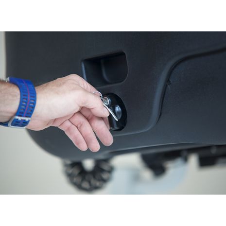 ΜΠΑΓΚΑΖΙΕΡΑ 390lt  ΚΟΤΣΑΔΟΡΟΥ ΜΑΥΡΗ TOWBOX V2 Auto Moto Tyres 